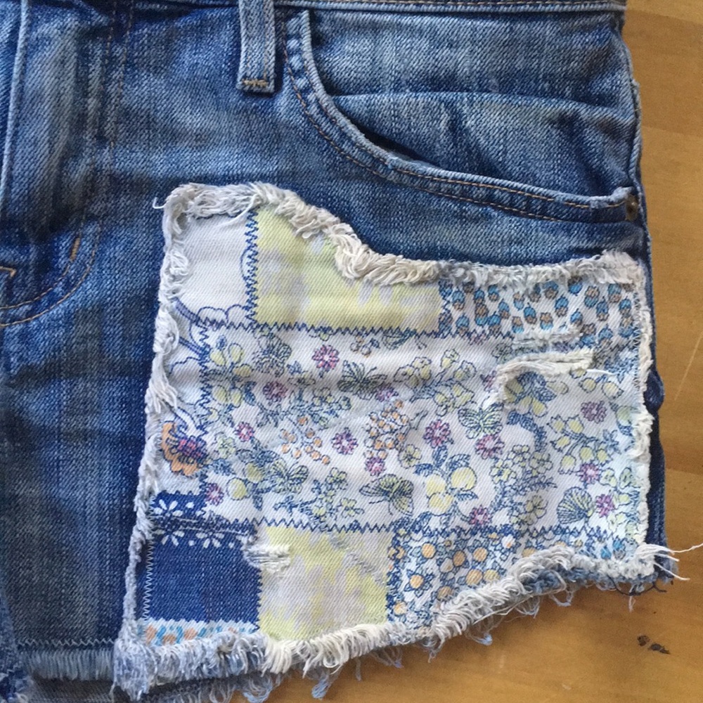 Current/Elliott Gam Short Patchwork Destroyed - image 5